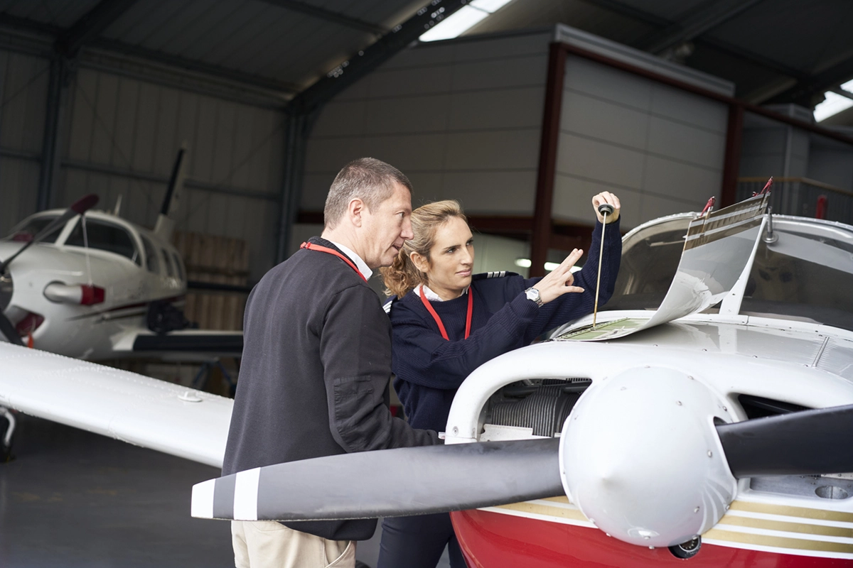 Flight Instructor Teaching Maintenance